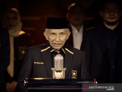 Gempar, Hubungan Memanas Koalisi Islam, Politik Kontemporer Ala Amien Rais?