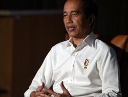 Presiden Jokowi Jangan Termakan Agenda Konyol Buk Mega!