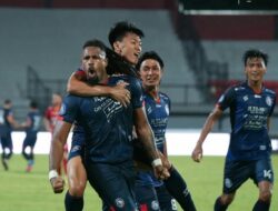 Link Live Streaming Arema FC Vs Persik Kediri di BRI Liga 1