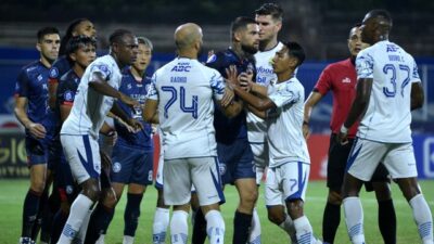 Link Live Streaming Arema FC vs Borneo FC di BRI Liga 1