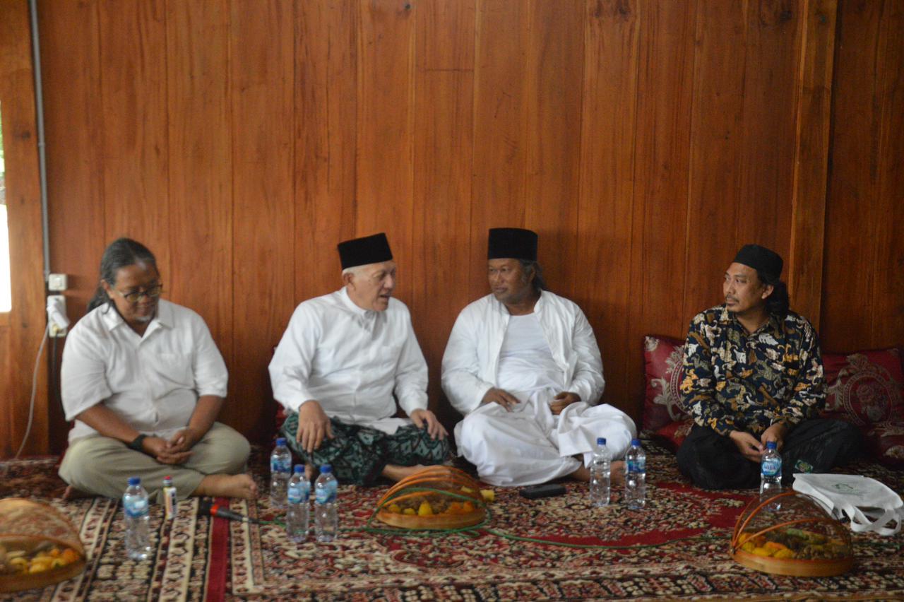 Membedah Dimensi Menarik dan Inspiratif Hadratussyeikh KH. Hasyim Asy’ari